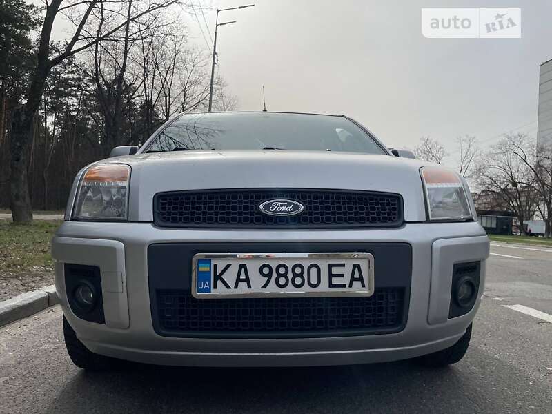 2011 ford fusion