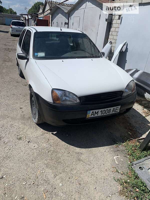 2000 ford fiesta