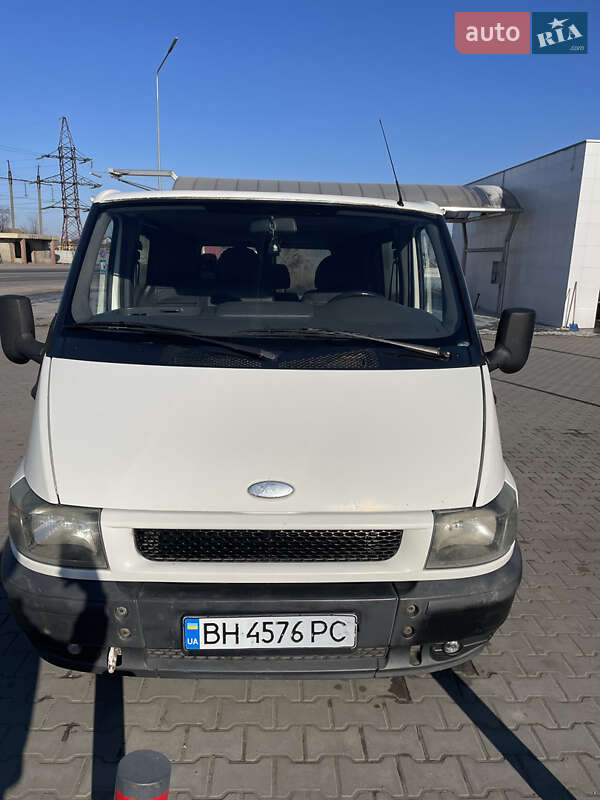 2005 ford transit