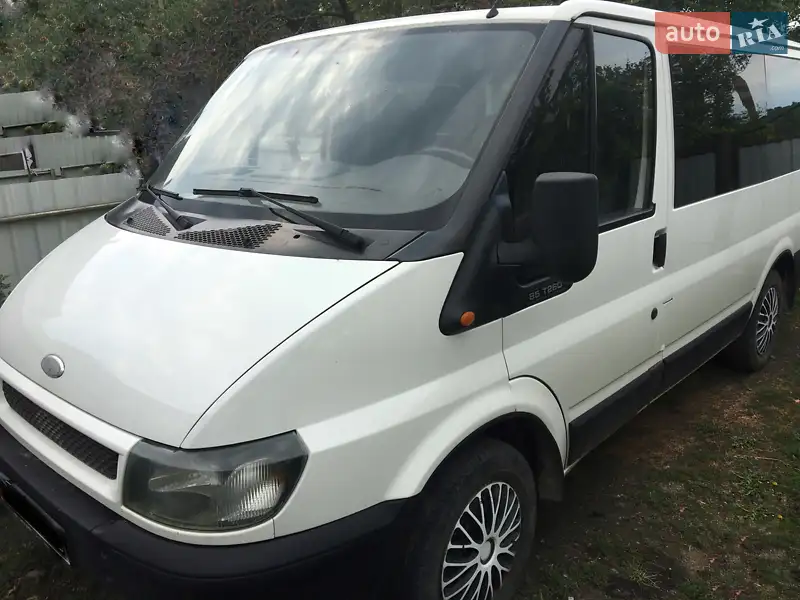 2005 ford transit
