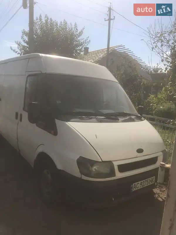 2005 ford transit