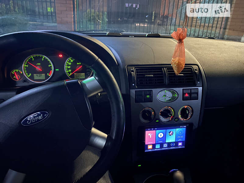 2001 ford mondeo