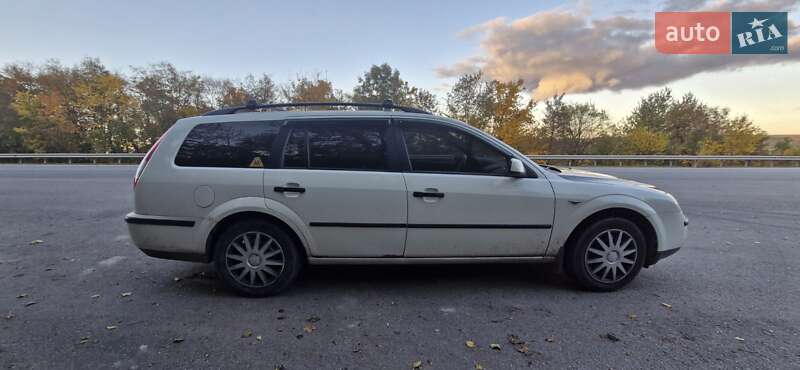 2004 ford mondeo