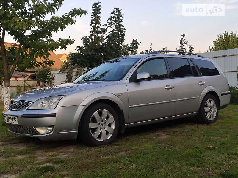 2004 ford mondeo