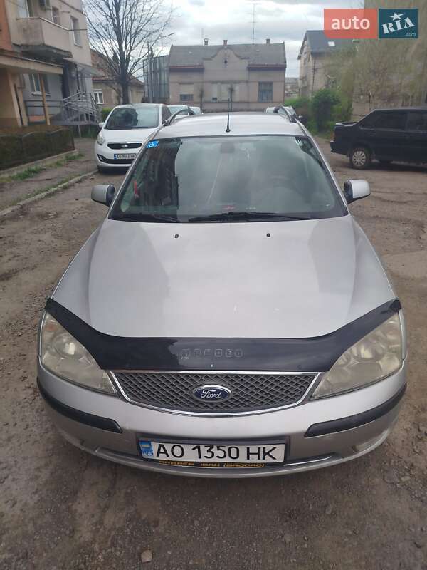 2004 ford mondeo