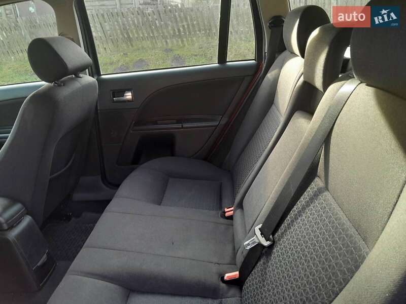 2004 ford mondeo