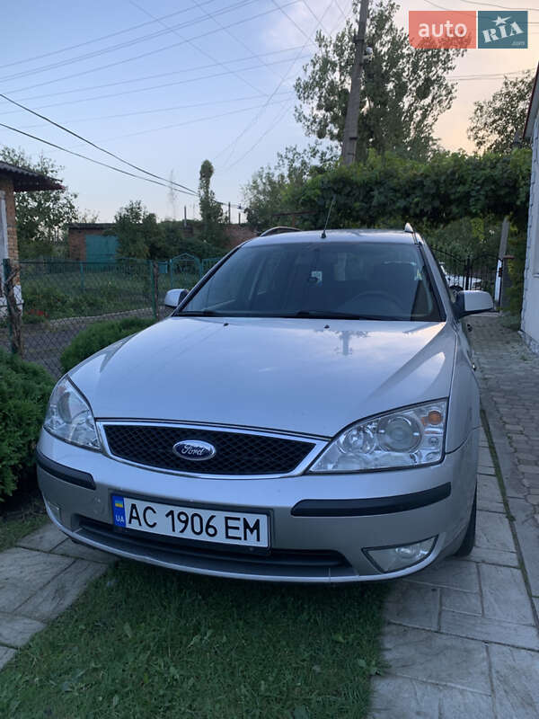 2004 ford mondeo