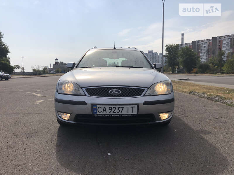 2004 ford mondeo