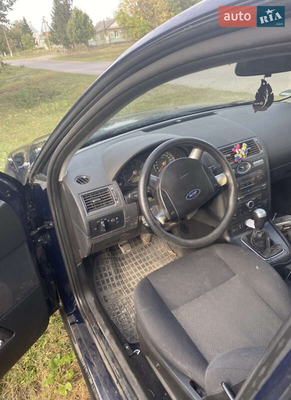2005 ford mondeo