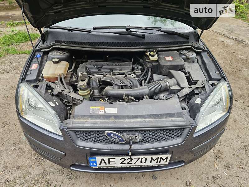 2004 ford focus