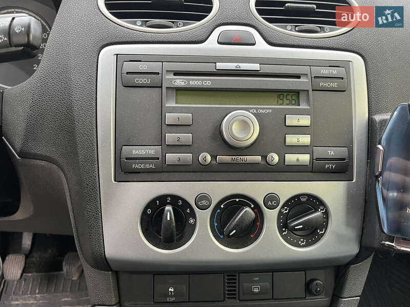2005 ford focus