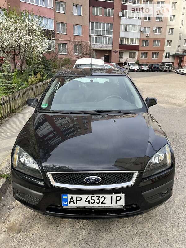 2005 ford focus