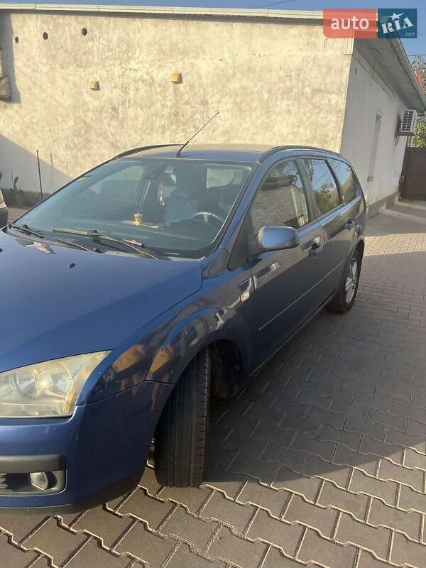 2005 ford focus