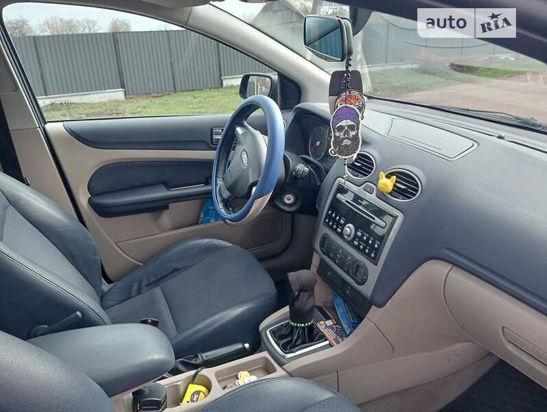 2005 ford focus