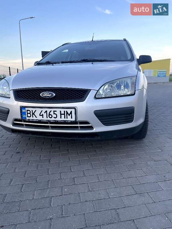 2005 ford focus