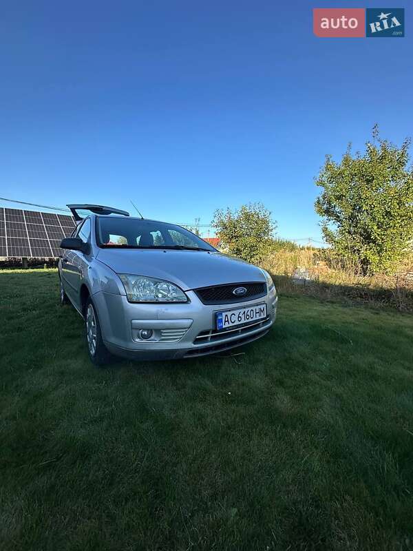 2005 ford focus