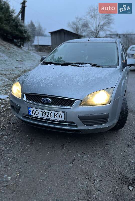 2005 ford focus