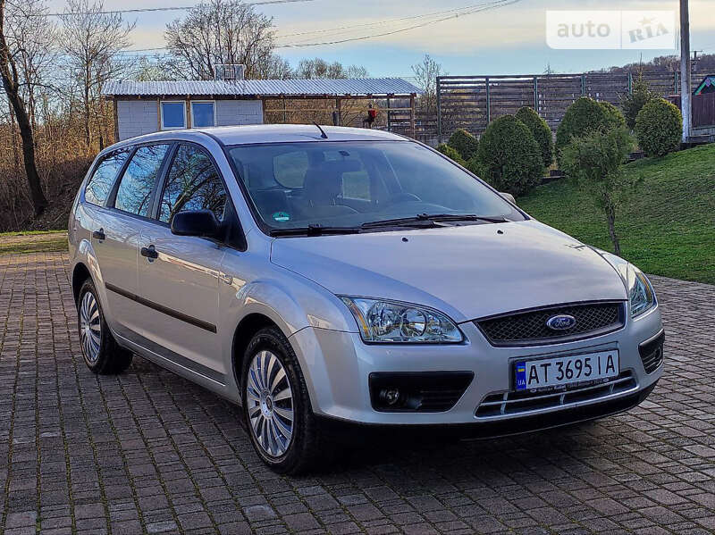 2005 ford focus
