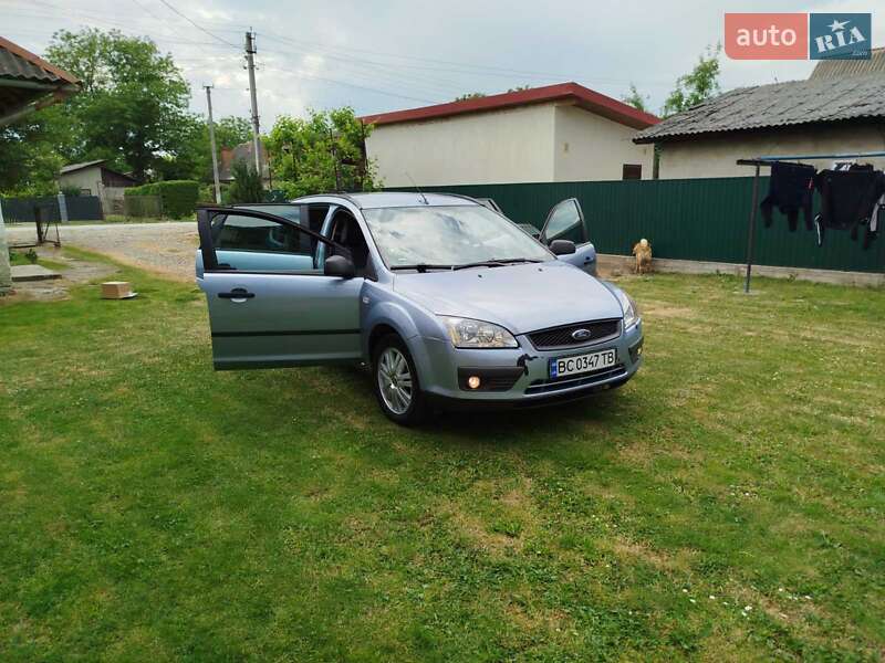 2005 ford focus