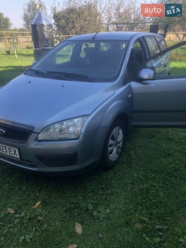 2005 ford focus