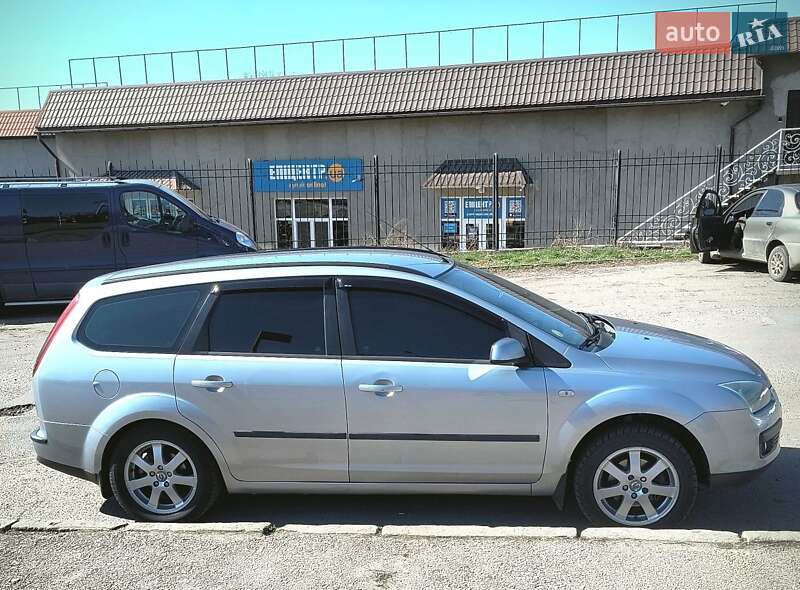 2005 ford focus