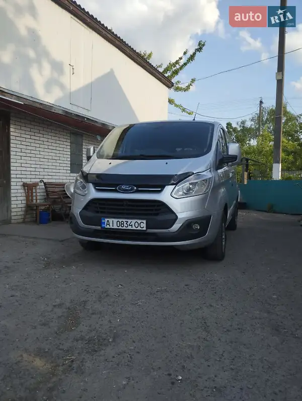 2016 ford transit custom