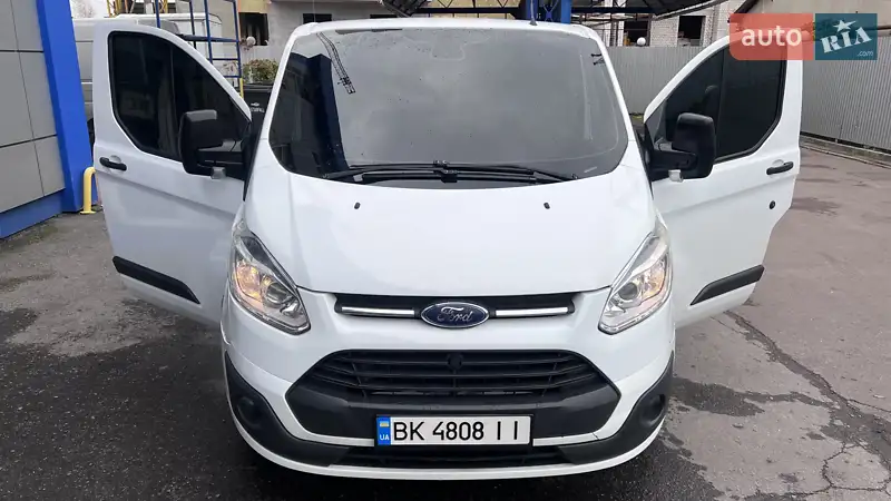 2016 ford transit custom