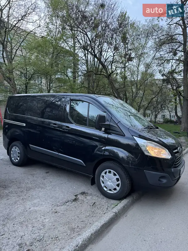 2017 ford transit custom