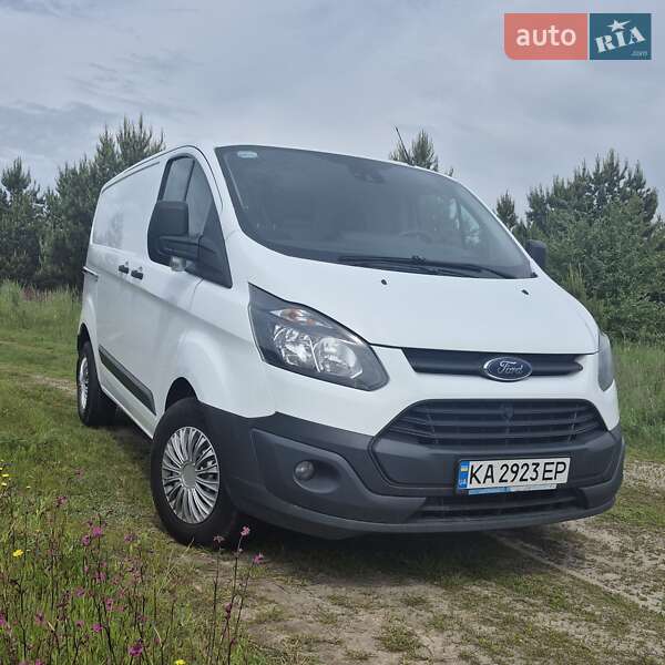 2017 ford transit custom