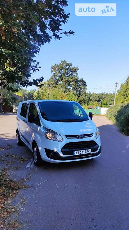 2017 ford transit custom