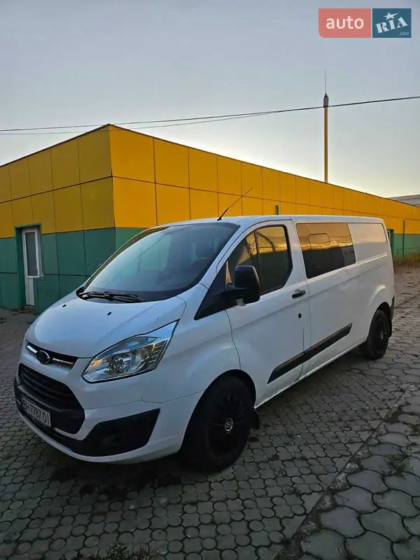 2015 ford transit custom