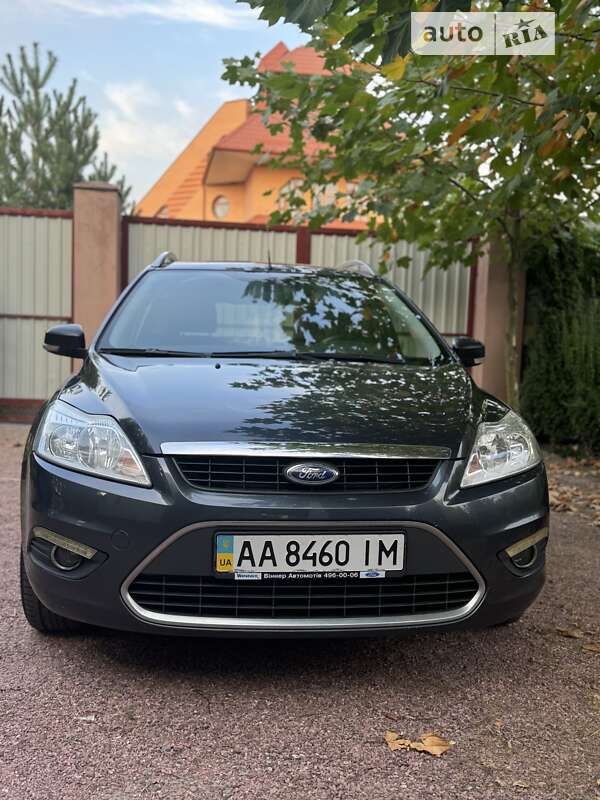 2010 ford focus