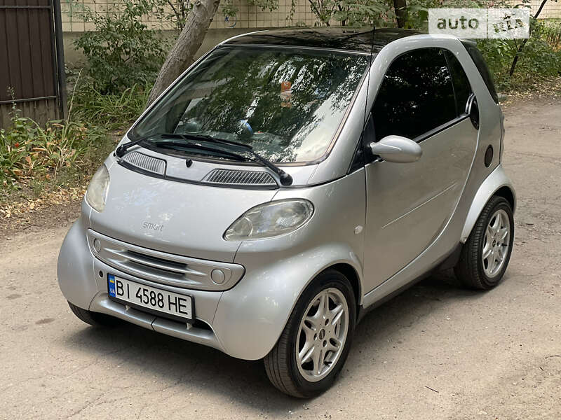 2001 mercedes-benz smart 0-6