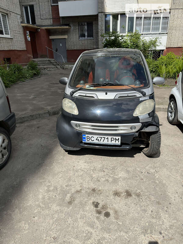 2001 smart mc 01