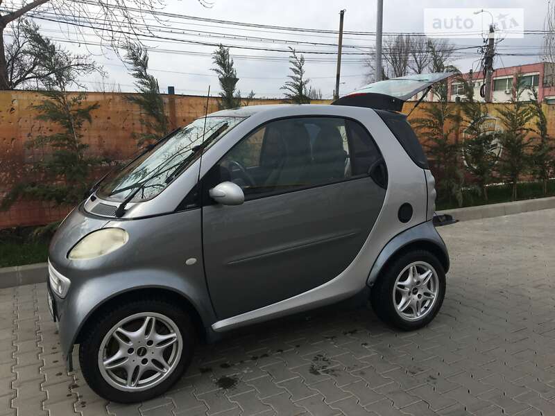 2001 smart mc 01