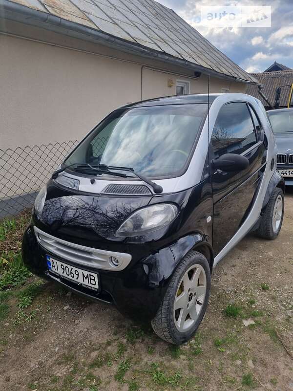 2001 smart mc 01