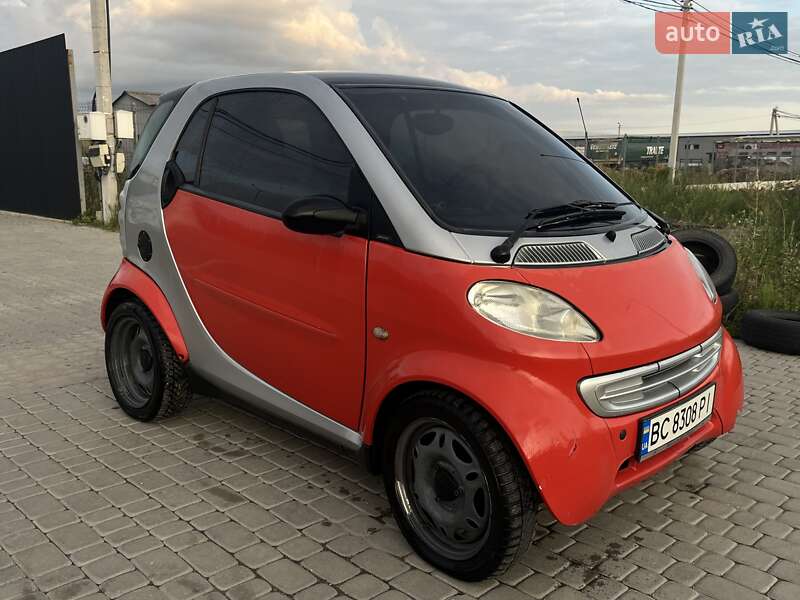 2001 smart mc 01