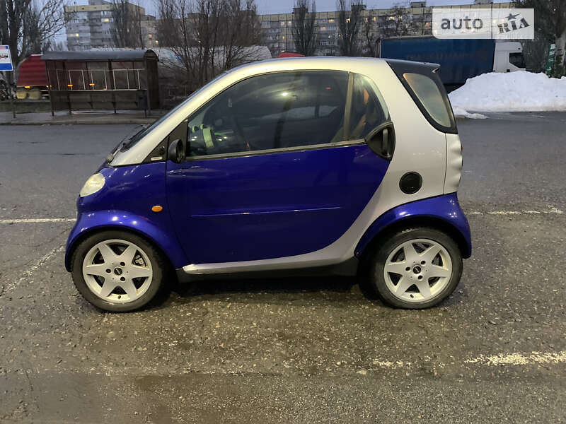 2001 smart mc 01