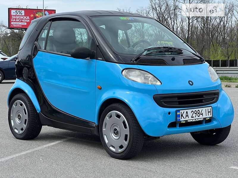 2002 smart mc 01