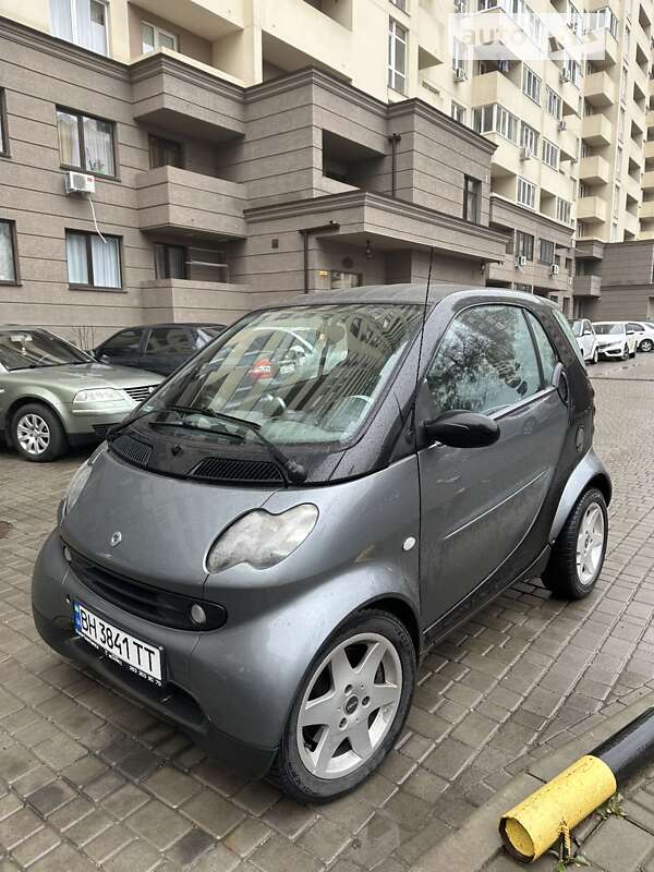 2002 smart mc 01