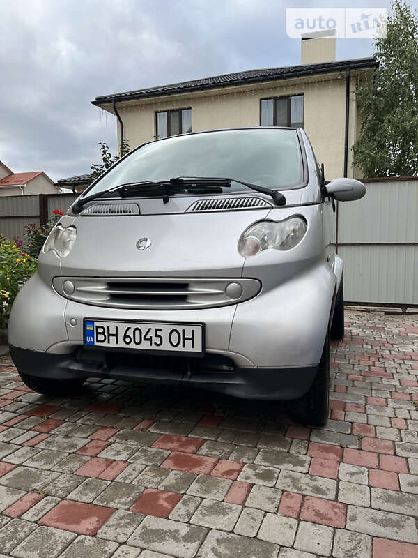 2003 smart mc 01