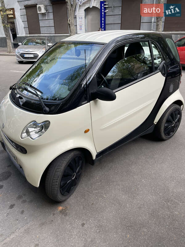 2002 smart mc 01