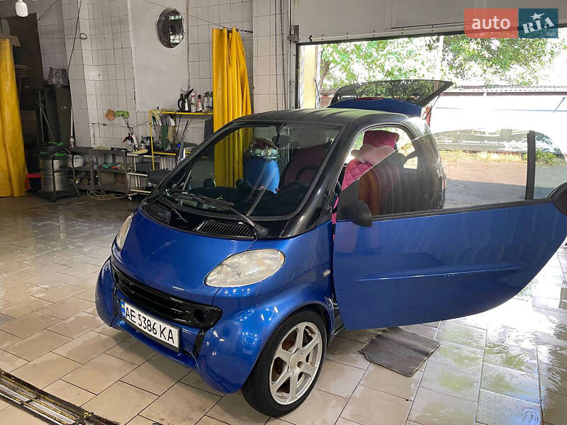 1999 smart mc 01