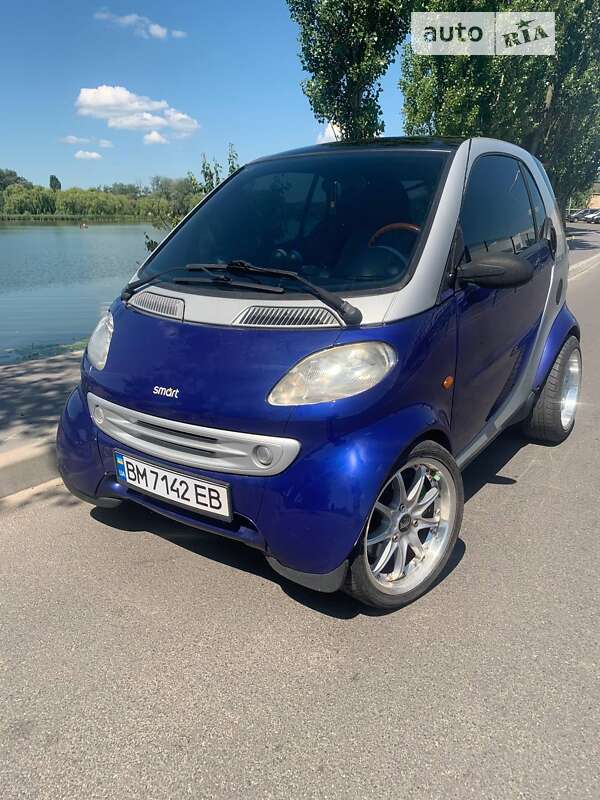 1999 smart mc 01