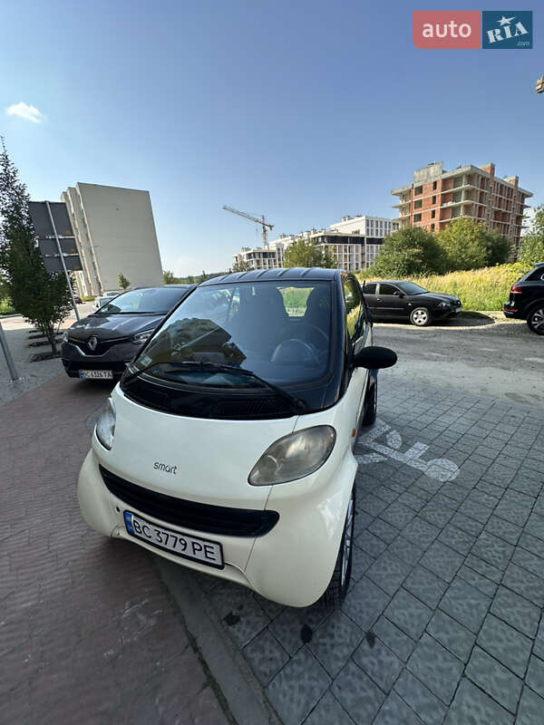 1999 smart mc 01