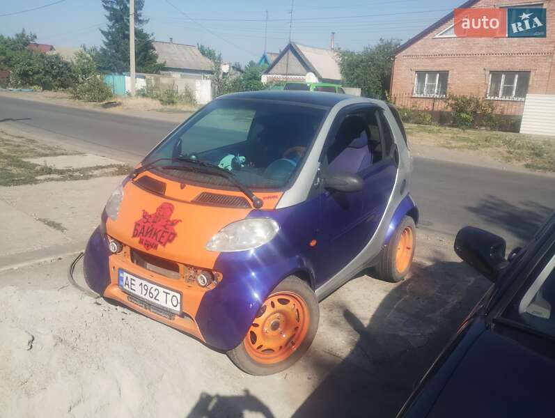 2000 smart mc