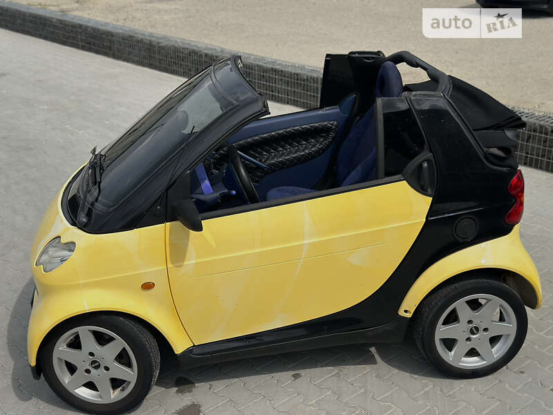 2000 smart mc 01