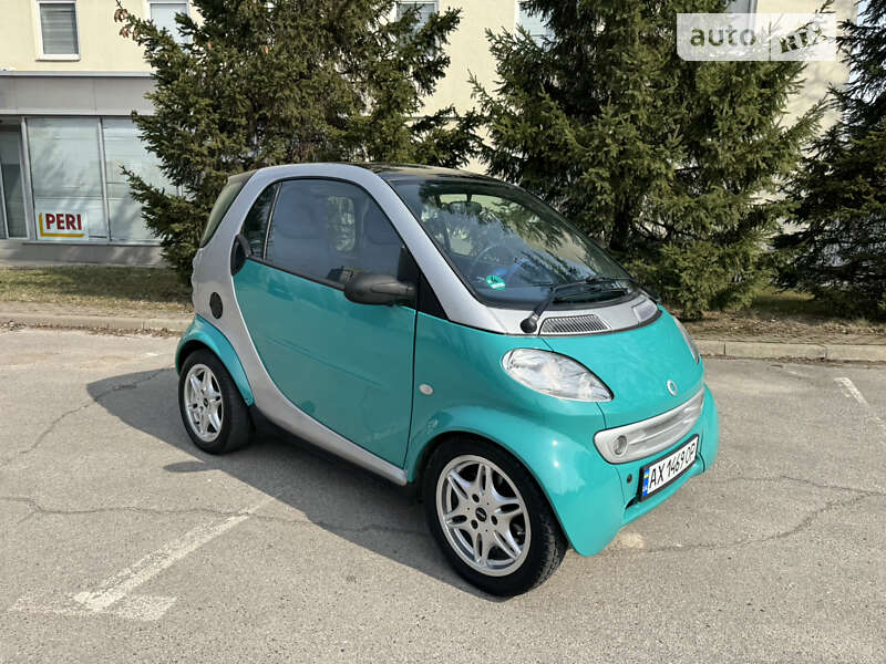 2000 smart mc 01