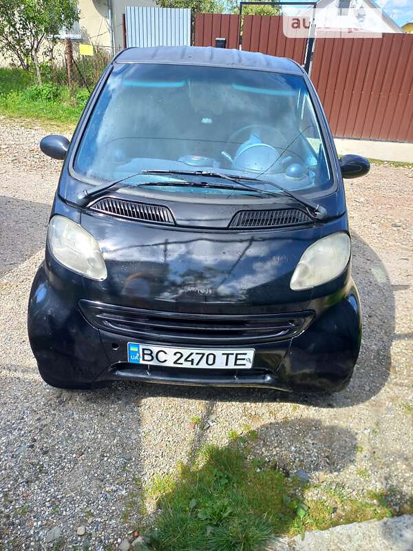 2000 smart mc 01