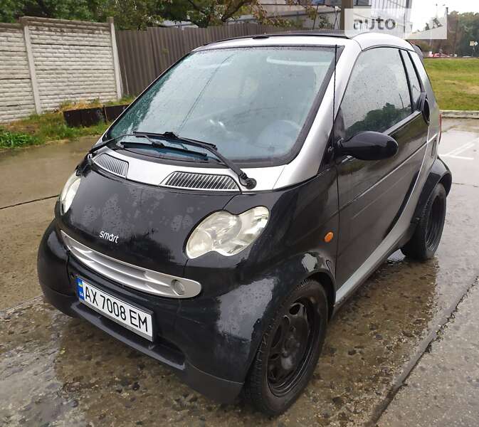 2000 smart mc 01